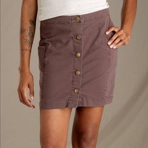 •TOAD & CO• Earthworks Mini Skirt Front Buttons Raisin Color Size 0